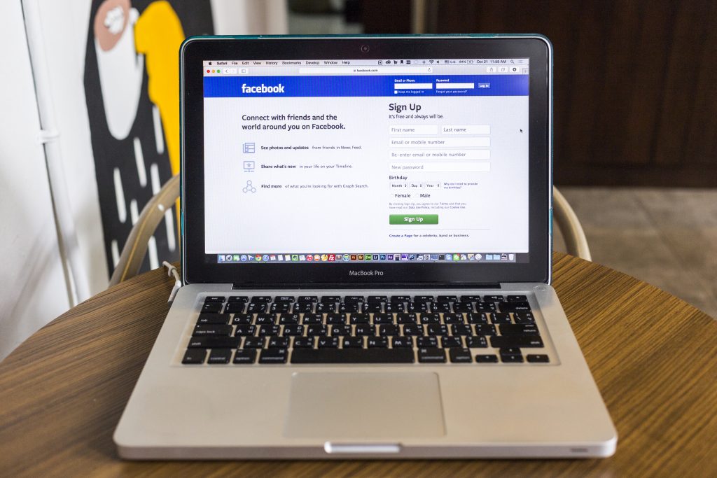 CHIANG MAI, THAILAND - OCTOBER 21, 2014: Facebook application sign in page on Apple macbook pro. Facebook is largest and most popular social networking site in the world.